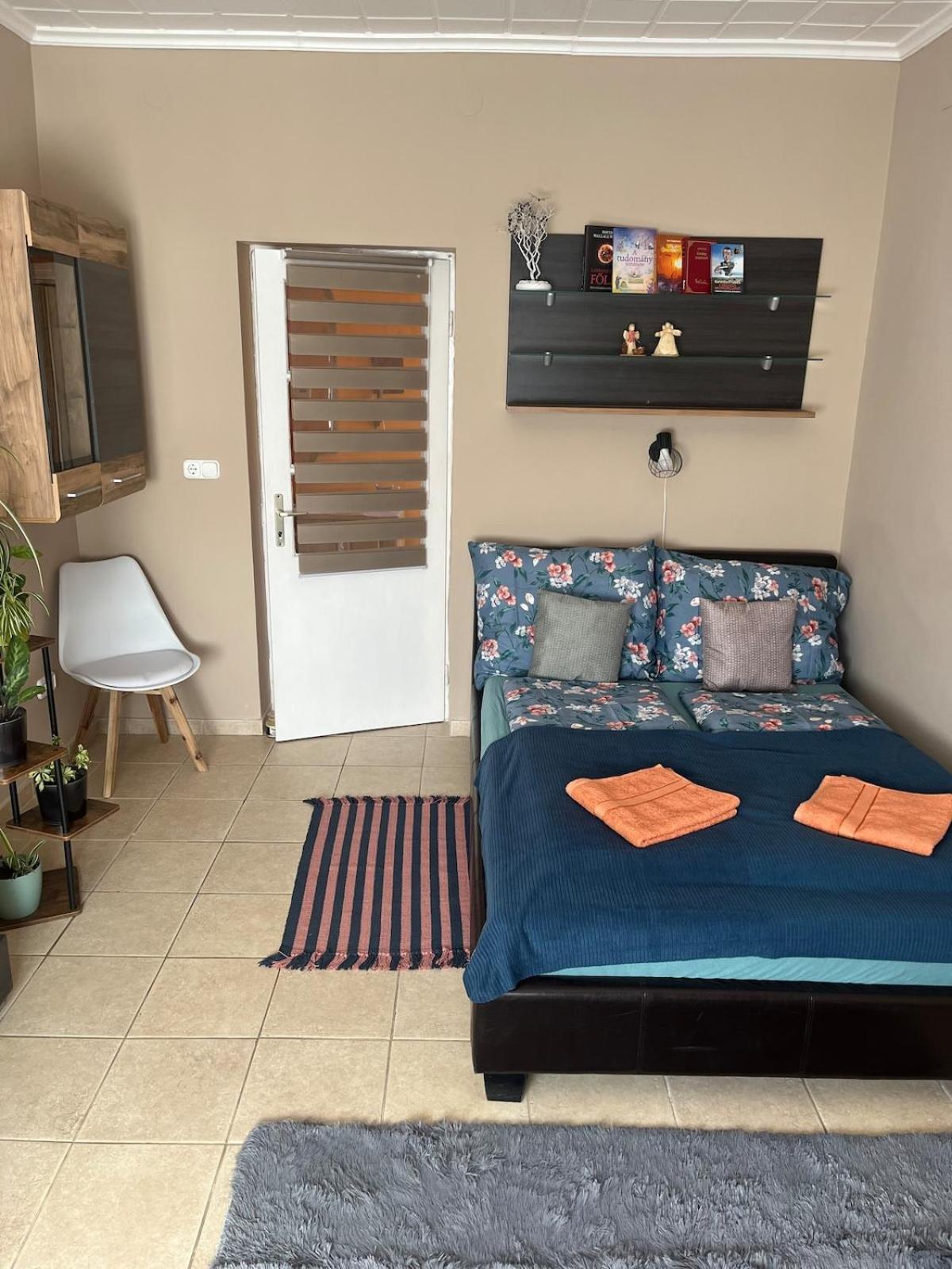 Ferienwohnung Tejfeles Vendeghaz Porva Exterior foto