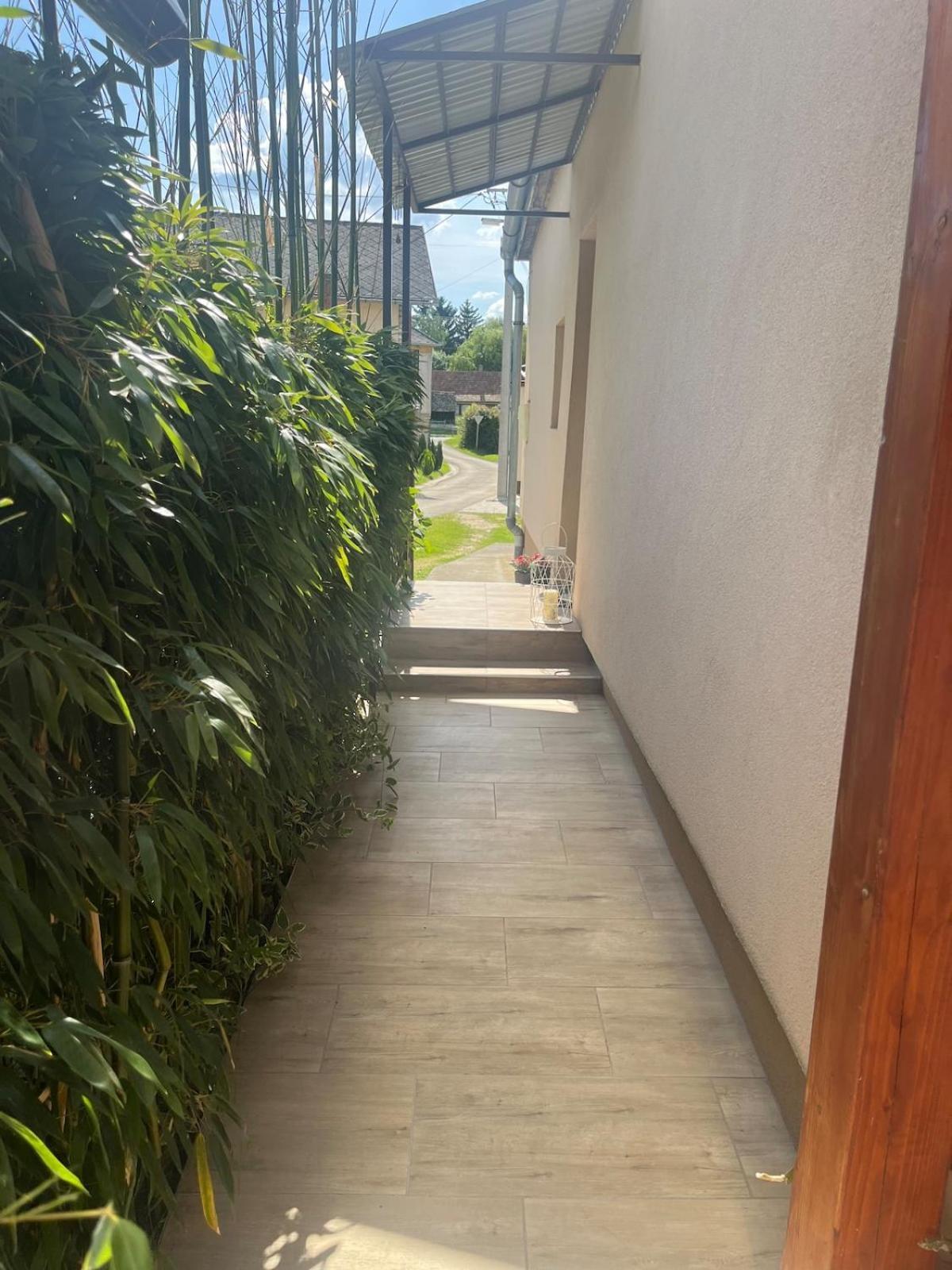Ferienwohnung Tejfeles Vendeghaz Porva Exterior foto